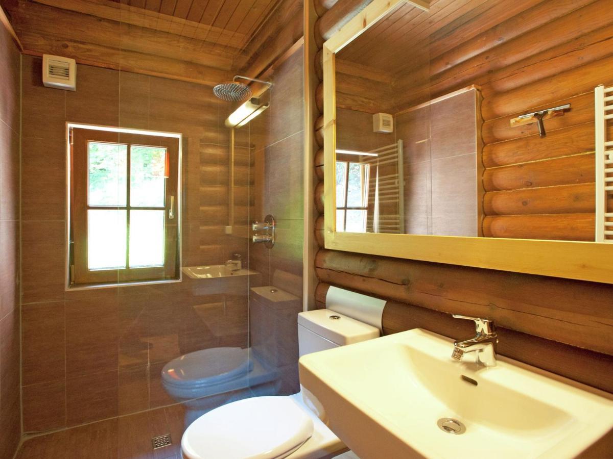 Chalet In Woergl Near Skiwelt Wilder Kaiser Salvenberg エクステリア 写真